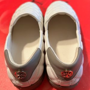 Tory Burch Quilted Off White/Cream Slip-Ons Sz 8 1/2
